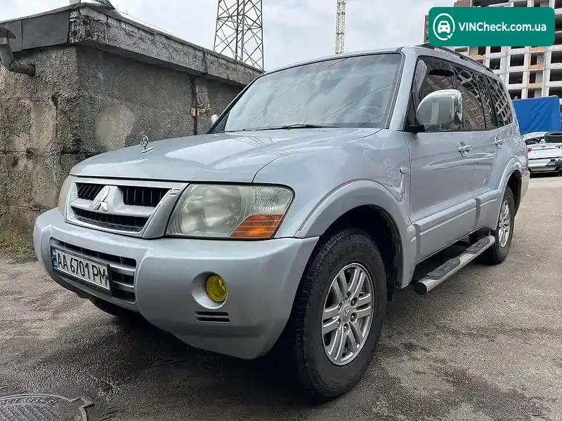 Mitsubishi Pajero 2006, фото з оголошення 2 з 5, VIN JMYLRV73W6J711114