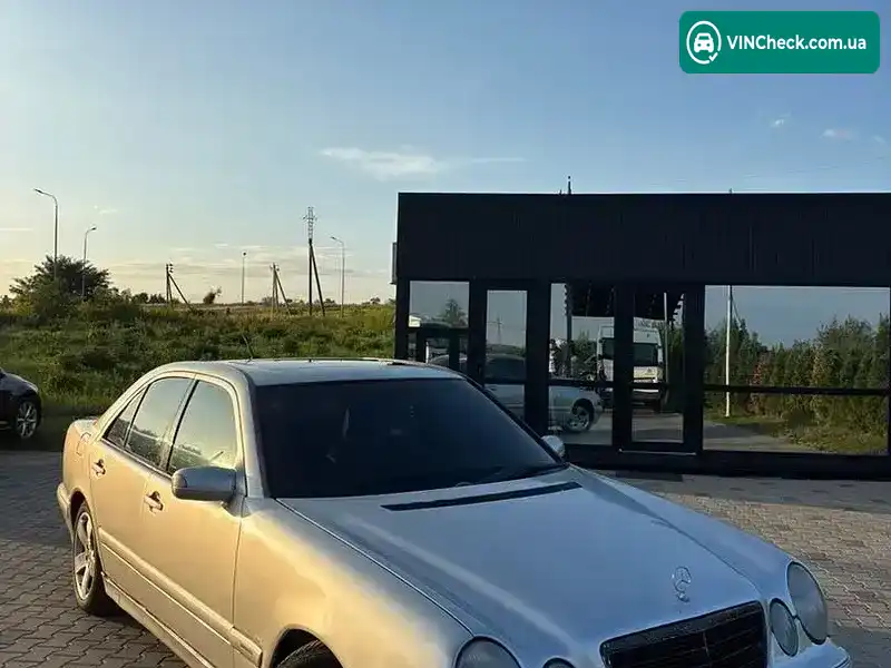 Mercedes-Benz E-Class 2001, фото з оголошення 2 з 14, VIN WDB2100061B436747