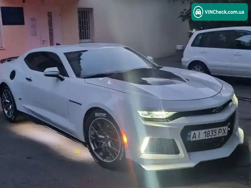 Chevrolet Camaro 2019, фото з оголошення 1 з 20, VIN 1G1FB1RX8L0100399