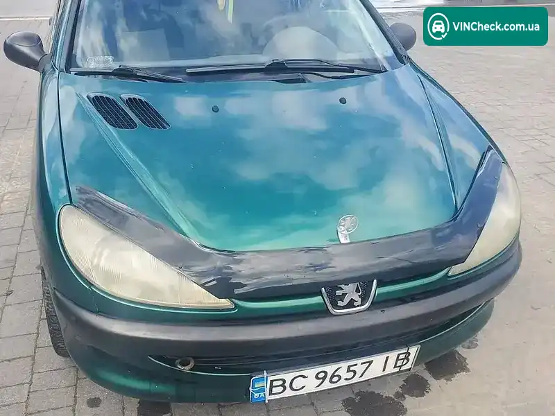 Peugeot 206 2002, фото з оголошення 1 з 16, VIN VF32AKFWF42493327