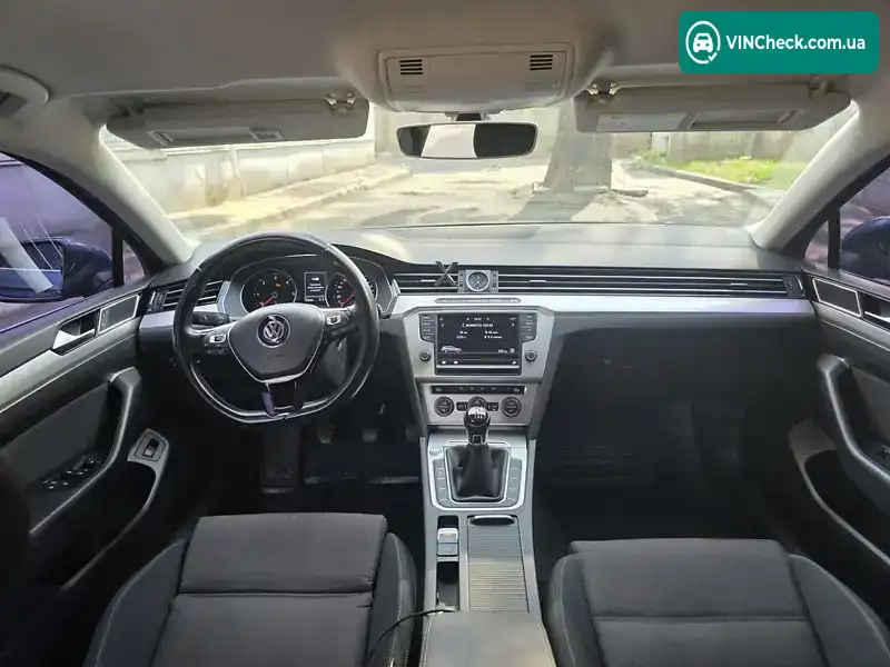 Volkswagen Passat 2015, фото з оголошення 2 з 7, VIN WVWZZZ3CZGE023545