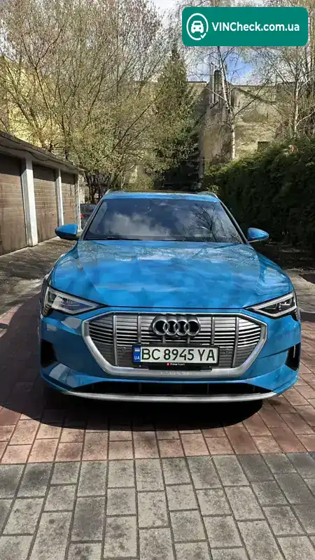 Audi e-tron 2019, фото з оголошення 1 з 21, VIN WA1VAAGE5KB015024