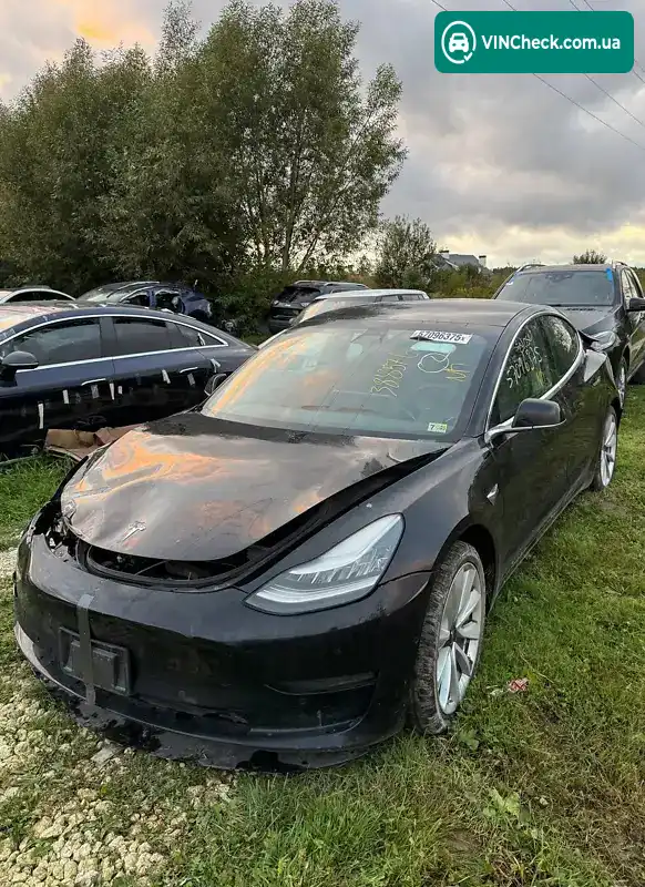 Tesla Model 3 2019, фото з оголошення 1 з 20, VIN 5YJ3E1EB2KF388576