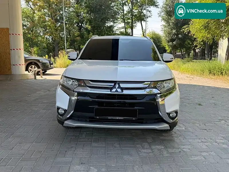 Mitsubishi Outlander 2017, фото з оголошення 2 з 20, VIN JA4AD3A37HZ051726