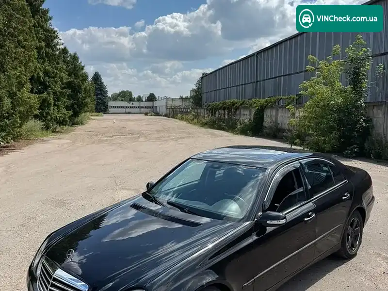 Mercedes-Benz E-Class 2003, фото з оголошення 1 з 13, VIN WDB2110161A124611
