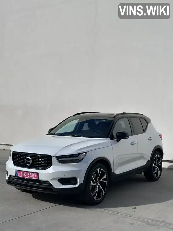 Volvo XC40 2018, фото з оголошення 1 з 21, VIN YV4162UM5K2067998