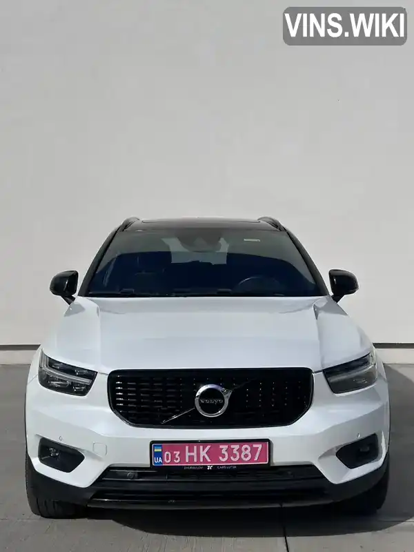 Volvo XC40 2018, фото з оголошення 2 з 21, VIN YV4162UM5K2067998