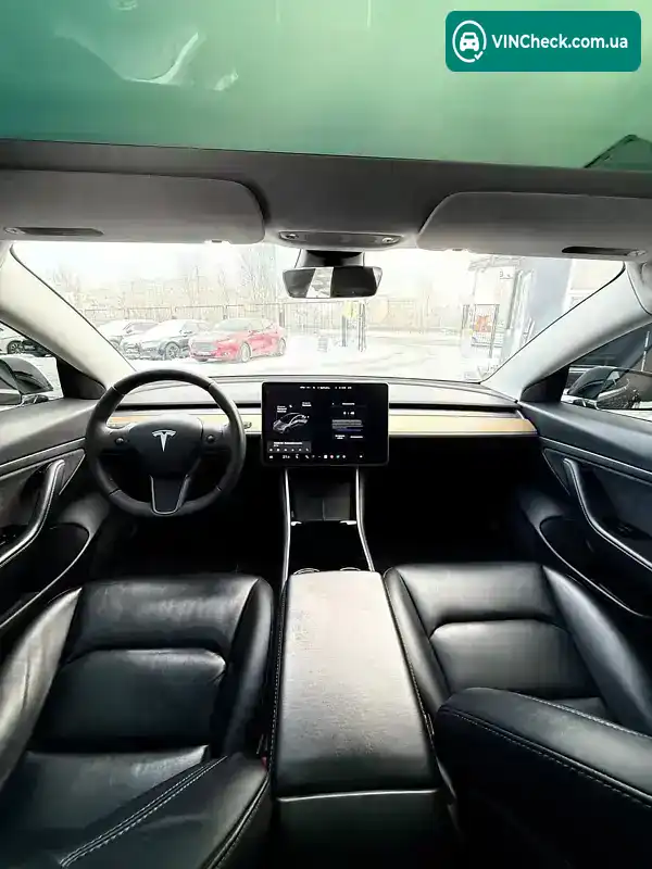 Tesla Model 3 2020, фото з оголошення 2 з 12, VIN 5YJ3E1EA3LF792141