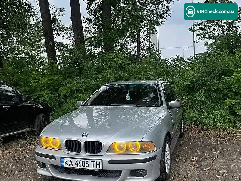 BMW 5 Series 2001, фото з оголошення 2 з 10, VIN WBADS110X0GZ68014