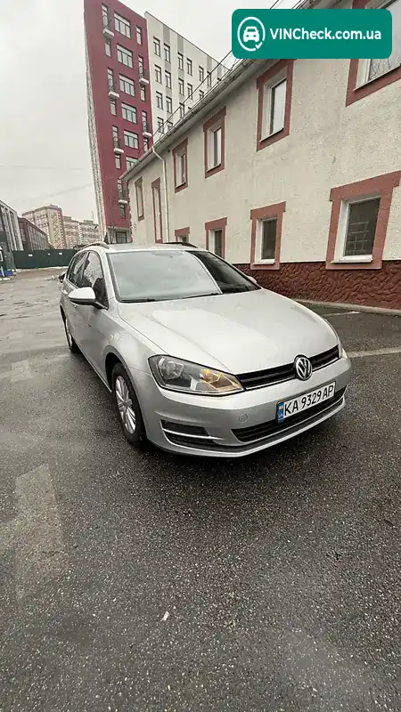 Volkswagen Golf 2013, фото з оголошення 1 з 12, VIN WVWZZZAUZEP536047