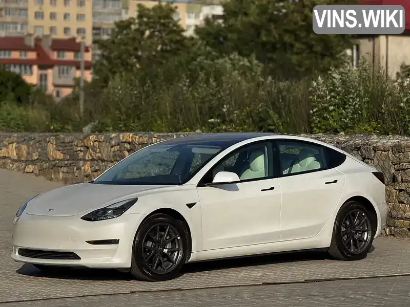 Tesla Model 3 2021, фото з оголошення 2 з 21, VIN 5YJ3E1EA3MF994270