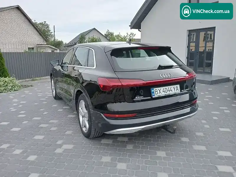 Audi e-tron 2022, фото з оголошення 1 з 20, VIN WAUZZZGE2PB023522