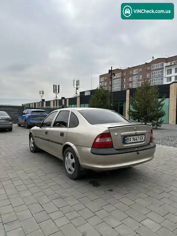 Opel Vectra 1998, фото з оголошення 2 з 20, VIN W0L0JBF19W1130398