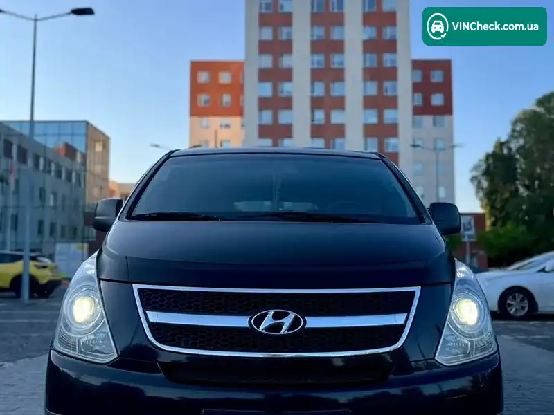 Hyundai H-1 2012, фото з оголошення 2 з 20, VIN KMHWH81JACU430940