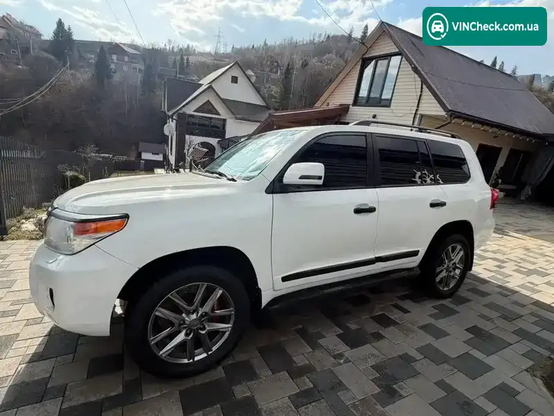 Toyota Land Cruiser 2012, фото з оголошення 2 з 18, VIN JTMCV05J304089720