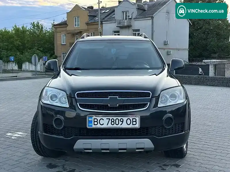 Chevrolet Captiva 2010, фото з оголошення 2 з 20, VIN KL1CF26RJAB040394