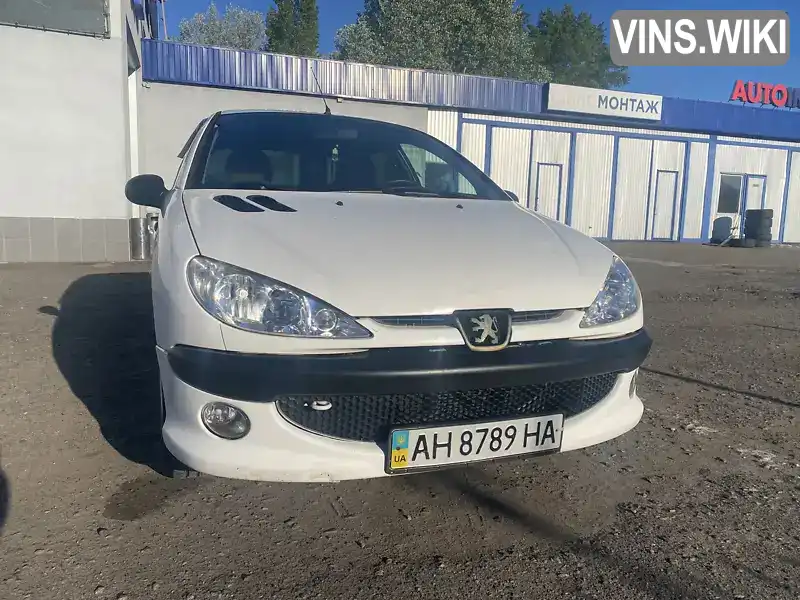 Peugeot 206 2010, фото з оголошення 1 з 13, VIN VF32BKFWA72795803