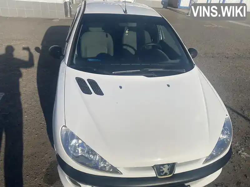 Peugeot 206 2010, фото з оголошення 2 з 13, VIN VF32BKFWA72795803