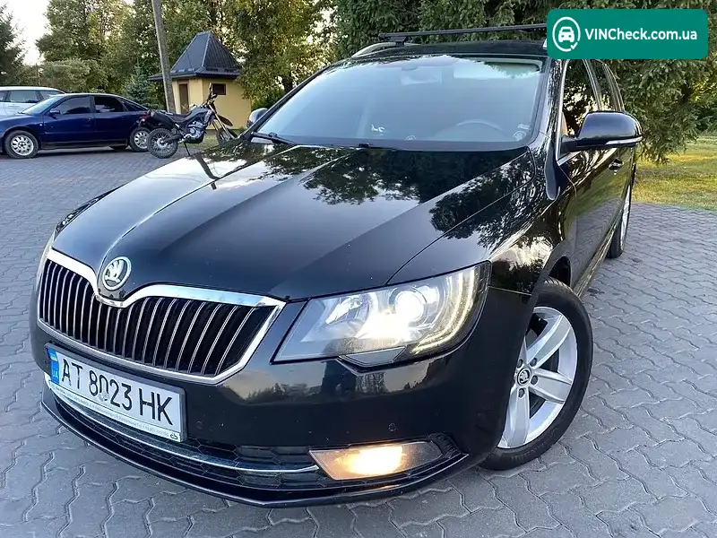 Skoda Superb 2014, фото з оголошення 1 з 17, VIN TMB1EC3T3E9044025