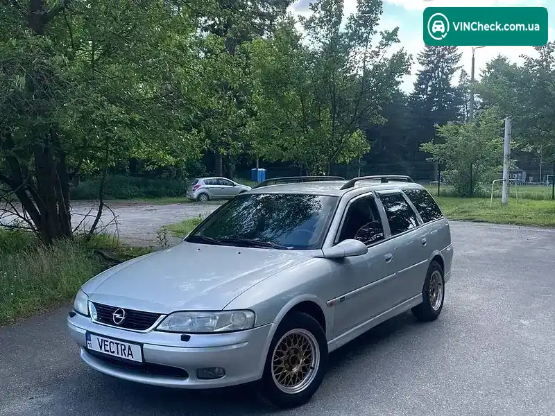 Opel Vectra 2000, фото з оголошення 1 з 10, VIN W0L0JBF35Y1114907
