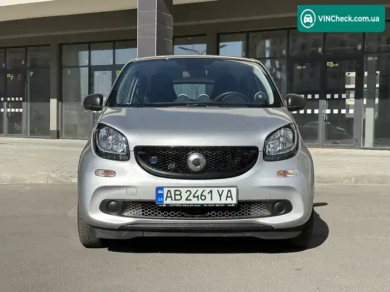 Smart Forfour 2018, фото з оголошення 2 з 21, VIN WME4530911Y201581