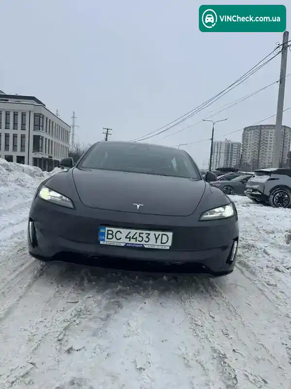 Tesla Model 3 2024, фото з оголошення 2 з 21, VIN 5YJ3E1ET1RF834915