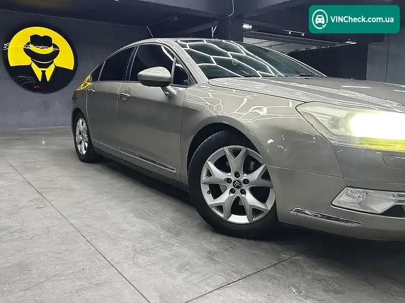 Citroen C5 2009, фото з оголошення 2 з 20, VIN VF7RDRHF89L509334