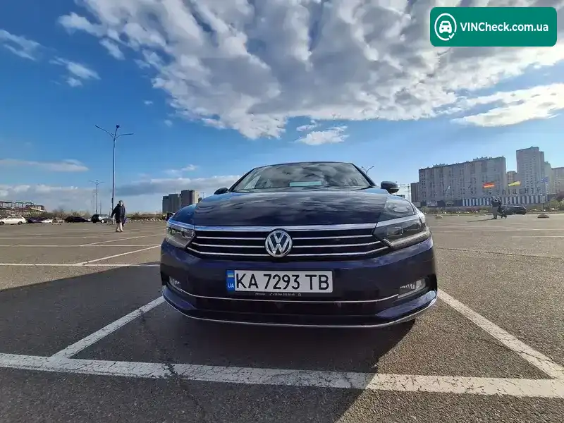 Volkswagen Passat 2019, фото з оголошення 2 з 21, VIN WVWZZZ3CZKE120533