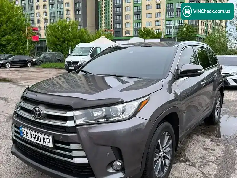 Toyota Highlander 2019, фото з оголошення 2 з 14, VIN 5TDJZRFH1KS611067