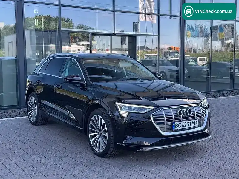 Audi e-tron 2021, фото з оголошення 1 з 21, VIN WAUZZZGE0NB015058