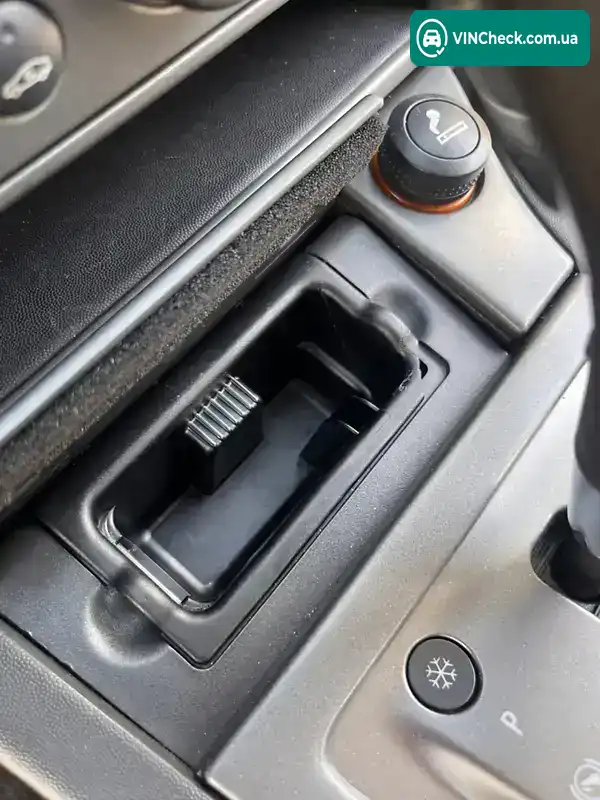 Opel Vectra 2003, фото з оголошення 2 з 16, VIN W0L0ZCF6931070871