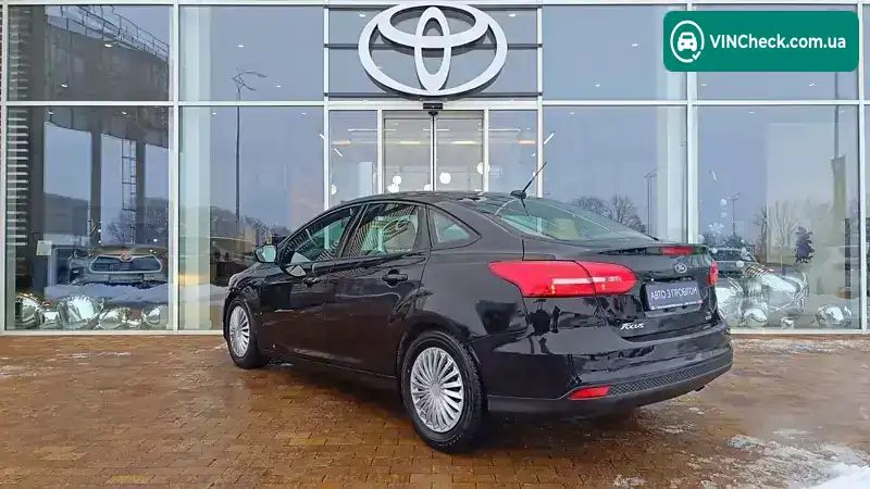 Ford Focus 2018, фото з оголошення 2 з 17, VIN 1FADP3FEXJL210595