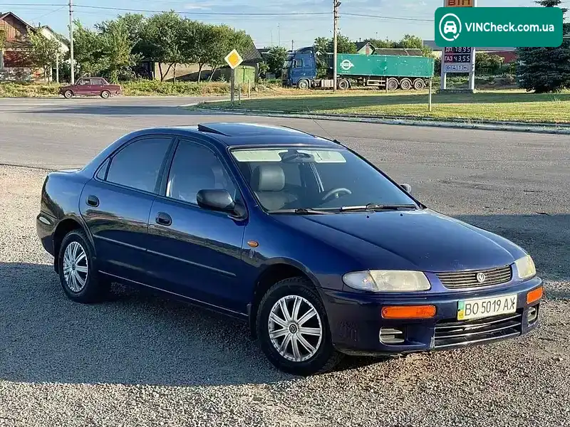 Mazda 323 1996, фото з оголошення 1 з 8, VIN JMZBA125500318196