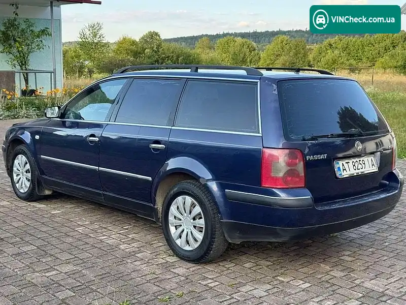 Volkswagen Passat 2002, фото з оголошення 2 з 14, VIN WVWZZZ3BZ2E267806