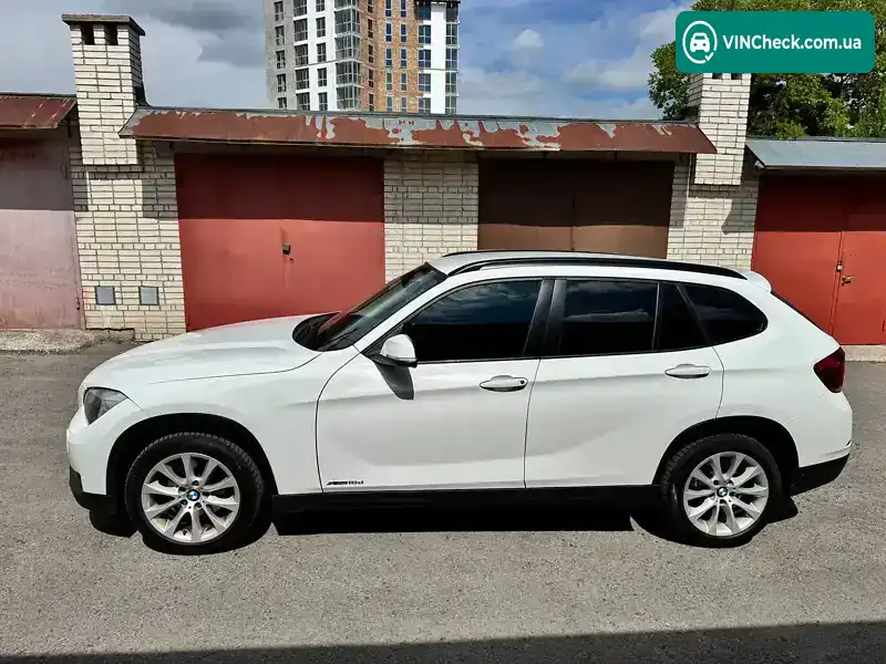 BMW X1 2012, фото з оголошення 2 з 21, VIN WBAVP71010VW21868