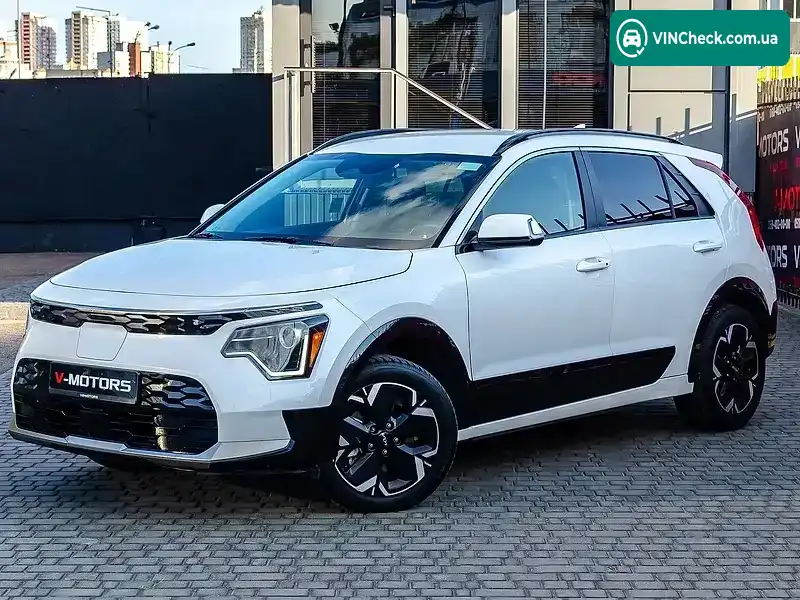 Kia Niro 2023, фото з оголошення 2 з 20, VIN KNDCR3L18P5045497