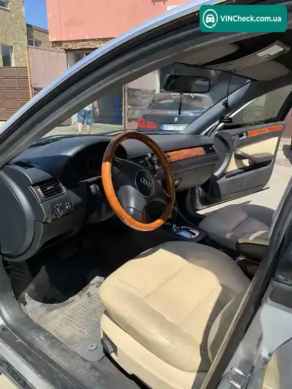 Audi A6 2000, фото з оголошення 2 з 8, VIN WAUZZZ4BZYN091973