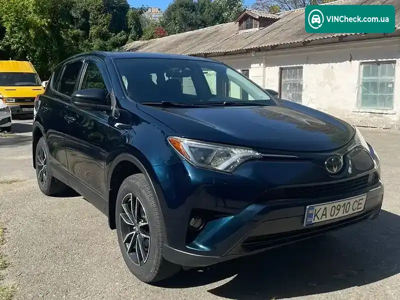 Toyota RAV4 2018, фото з оголошення 1 з 17, VIN JTMBFREV8JJ253675