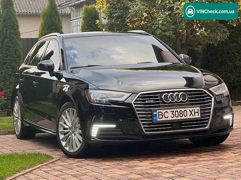 Audi A3 2018, фото з оголошення 1 з 20, VIN WAUTPBFF5JA113967