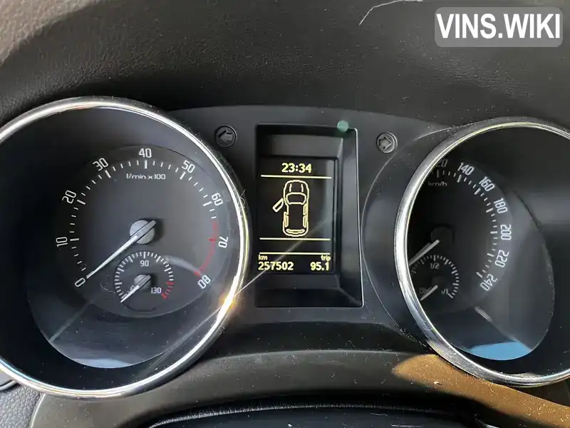 Skoda Yeti 2010, фото з оголошення 2 з 21, VIN TMBJF45LXA6015018