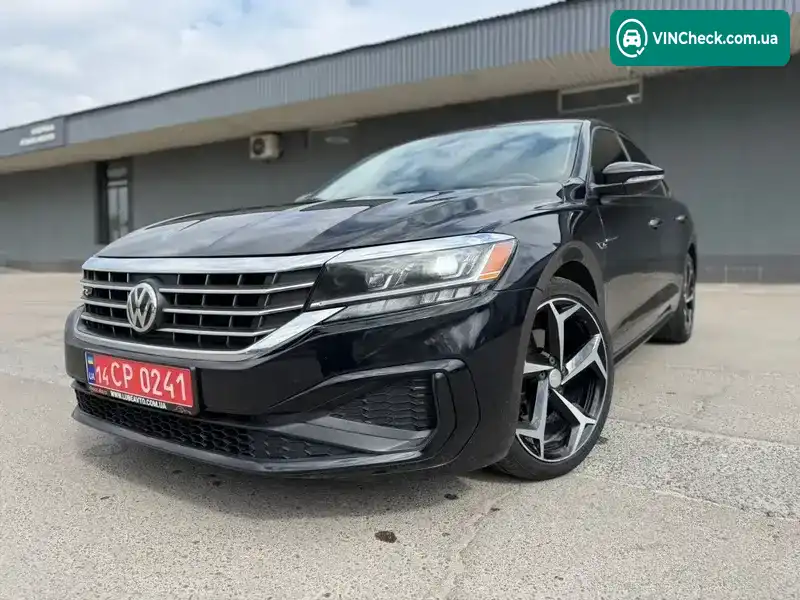 Volkswagen Passat 2020, фото з оголошення 1 з 21, VIN 1VWMA7A32LC024011