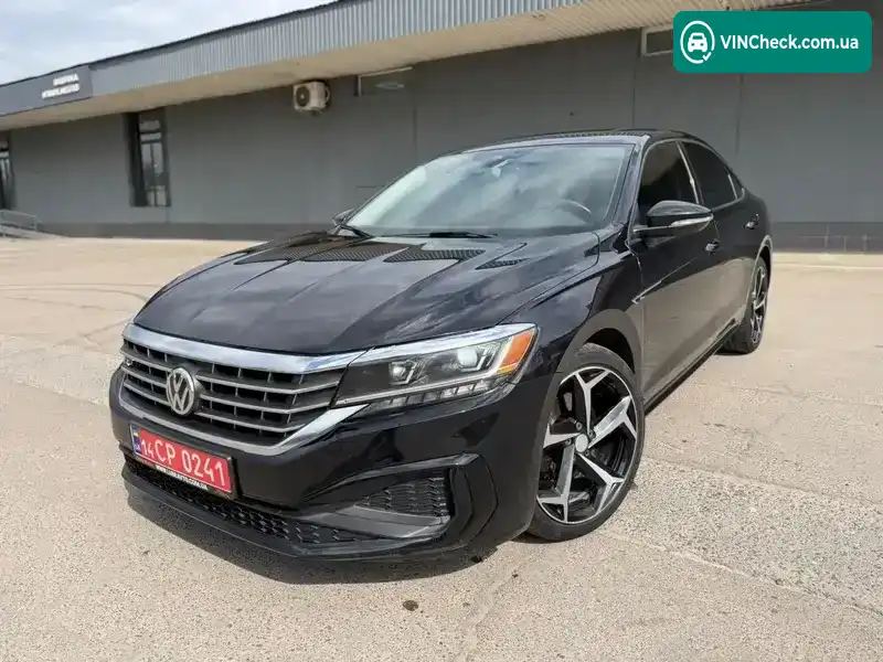 Volkswagen Passat 2020, фото з оголошення 2 з 21, VIN 1VWMA7A32LC024011