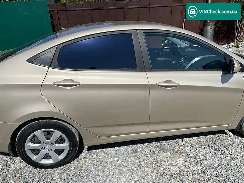 Hyundai Accent 2014, фото з оголошення 2 з 10, VIN Z94CU41CBDR284687