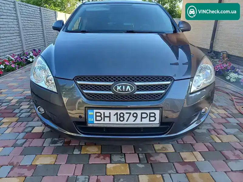 Kia Ceed 2008, фото з оголошення 2 з 15, VIN U5YFF24238L110469