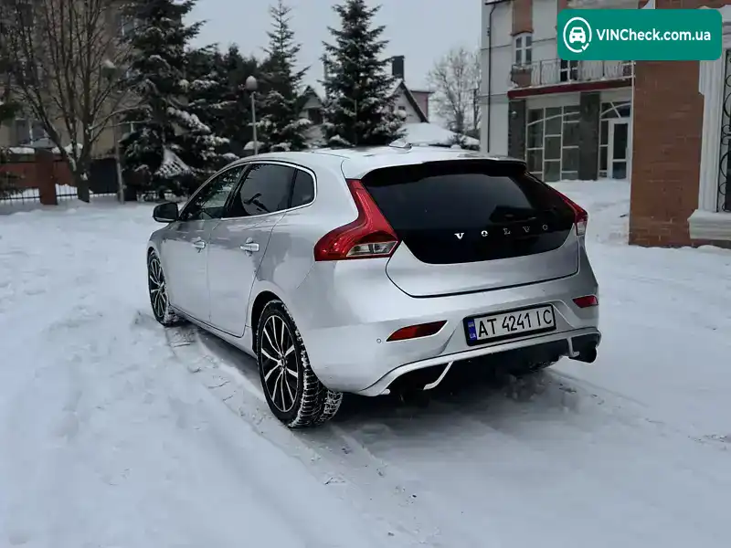 Volvo V40 2014, фото з оголошення 2 з 21, VIN YV1MVA851F2214384