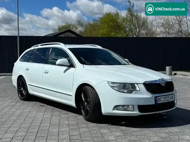 Skoda Superb 2011, фото з оголошення 1 з 21, VIN TMBJF93T2C9022885
