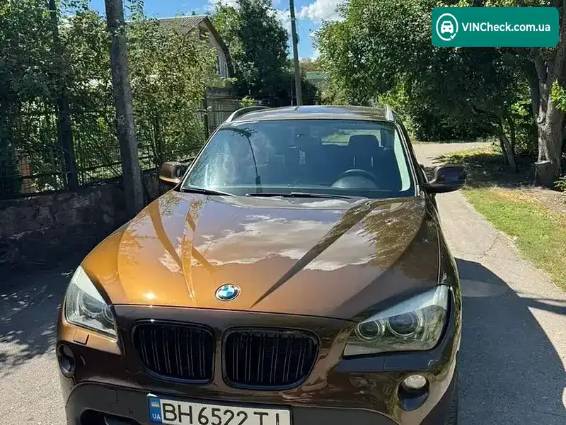 BMW X1 2010, фото з оголошення 1 з 16, VIN WBAVP11010VP26276