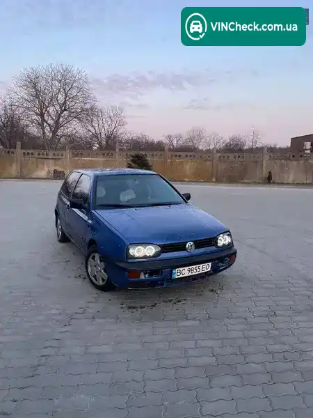 Volkswagen Golf 1997, фото з оголошення 1 з 10, VIN WVWZZZ1HZVB119197