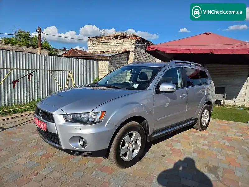 Mitsubishi Outlander 2011, фото з оголошення 1 з 20, VIN JMBXTCW4WAZ000184