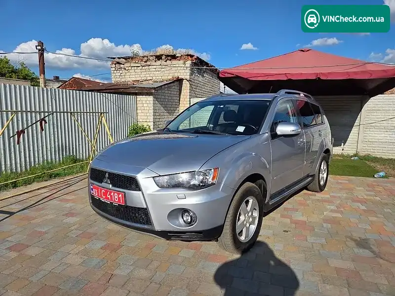 Mitsubishi Outlander 2011, фото з оголошення 2 з 20, VIN JMBXTCW4WAZ000184